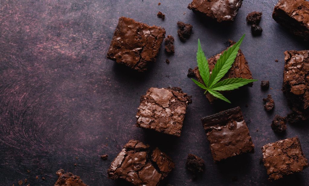 Eating Edibles Reddit: Unique World of Culinary Cannabis Delights